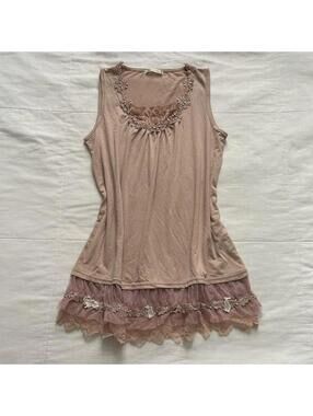 Axes Femme baby pink lace bib detail top flower details little bunnies at hem